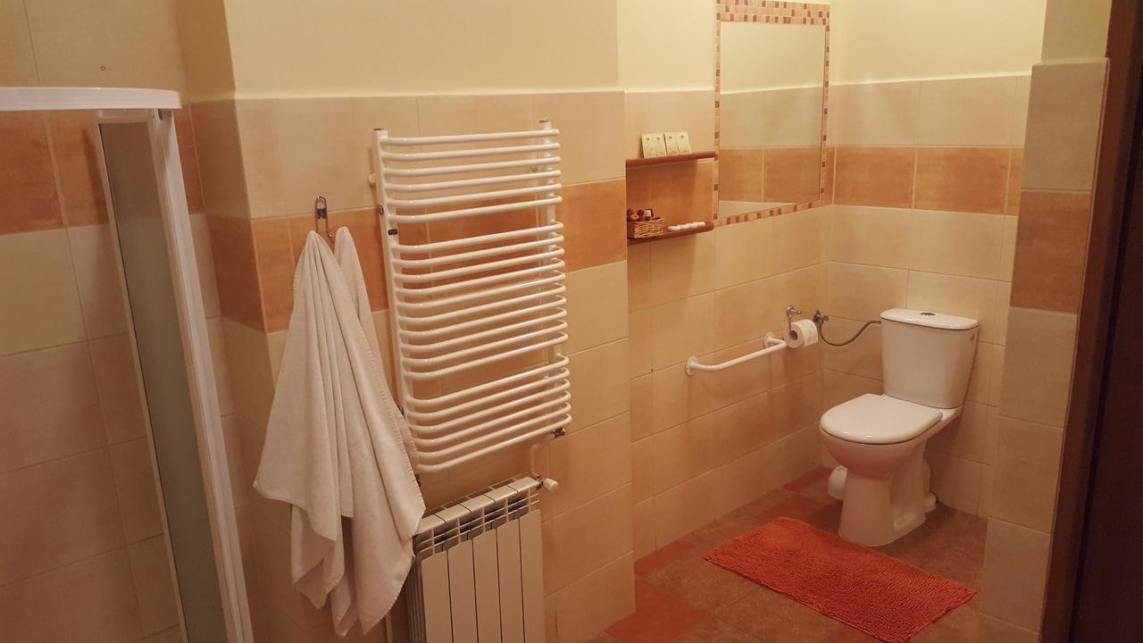 Osrodek Wypoczynkowy Iskra Hotel Piwniczna-Zdroj Exterior foto
