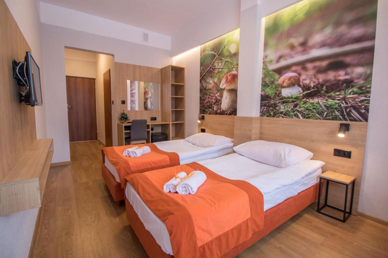 Osrodek Wypoczynkowy Iskra Hotel Piwniczna-Zdroj Exterior foto