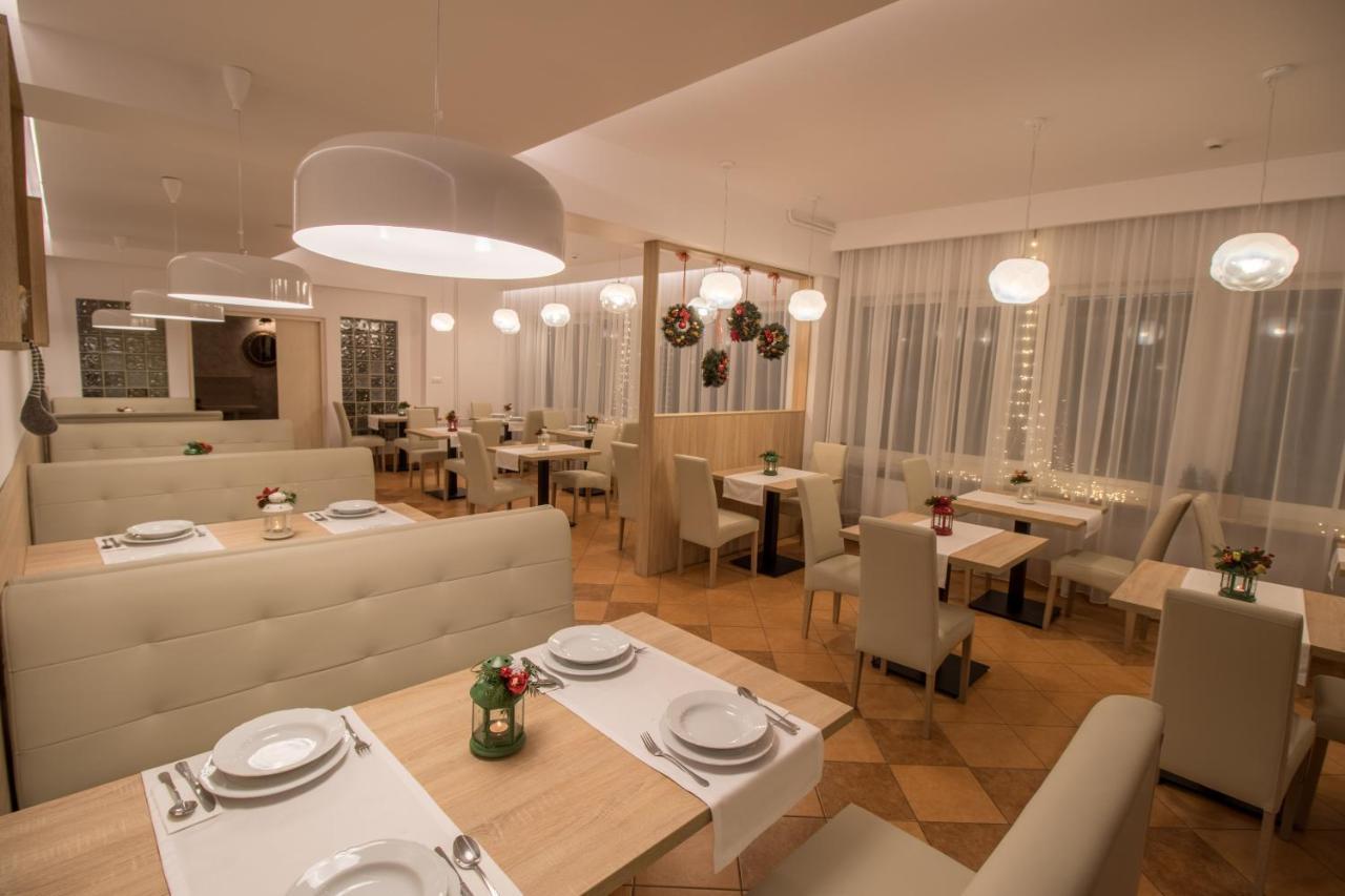 Osrodek Wypoczynkowy Iskra Hotel Piwniczna-Zdroj Exterior foto
